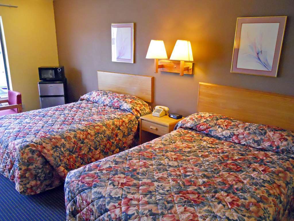 Americas Best Inn - Savannah I-95 Georgetown Стая снимка