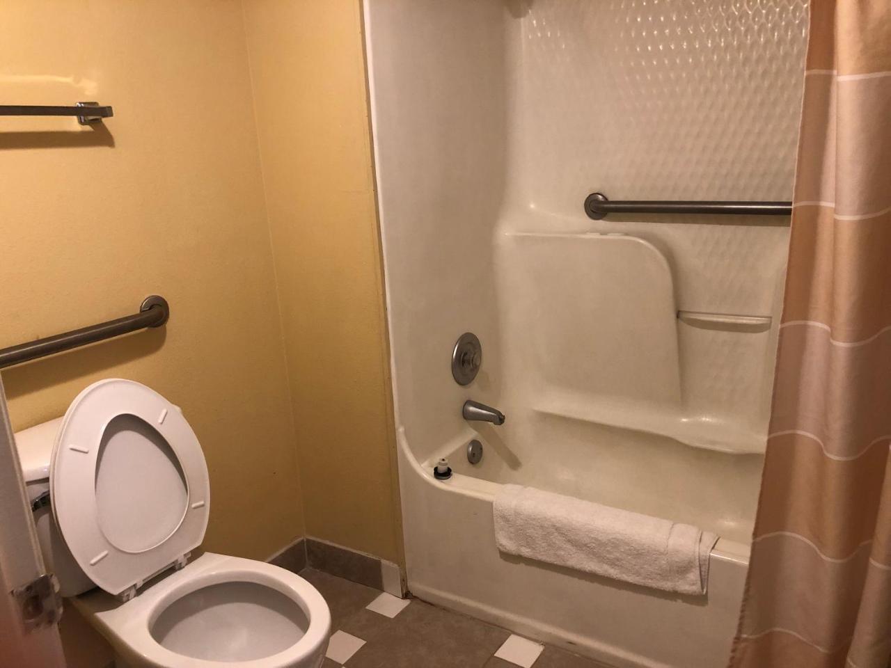 Americas Best Inn - Savannah I-95 Georgetown Екстериор снимка